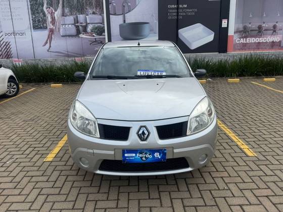 RENAULT SANDERO 1.6 EXPRESSION 8V FLEX 4P MANUAL RENAULT SANDERO 1.6 EXPRESSION 8V FLEX 4P MANUAL